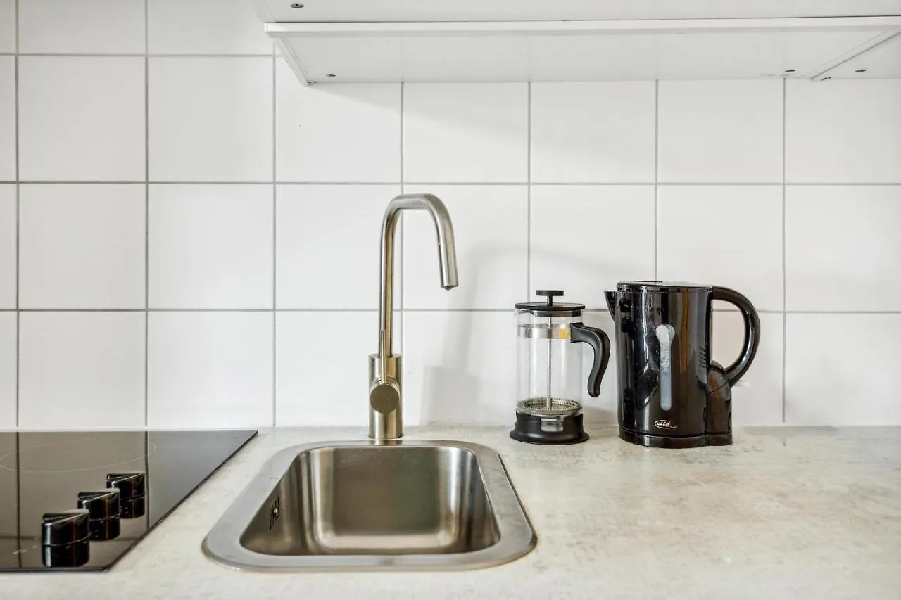 Beautiful 1 Bedroom Apartment In Charlottenburg Berlin